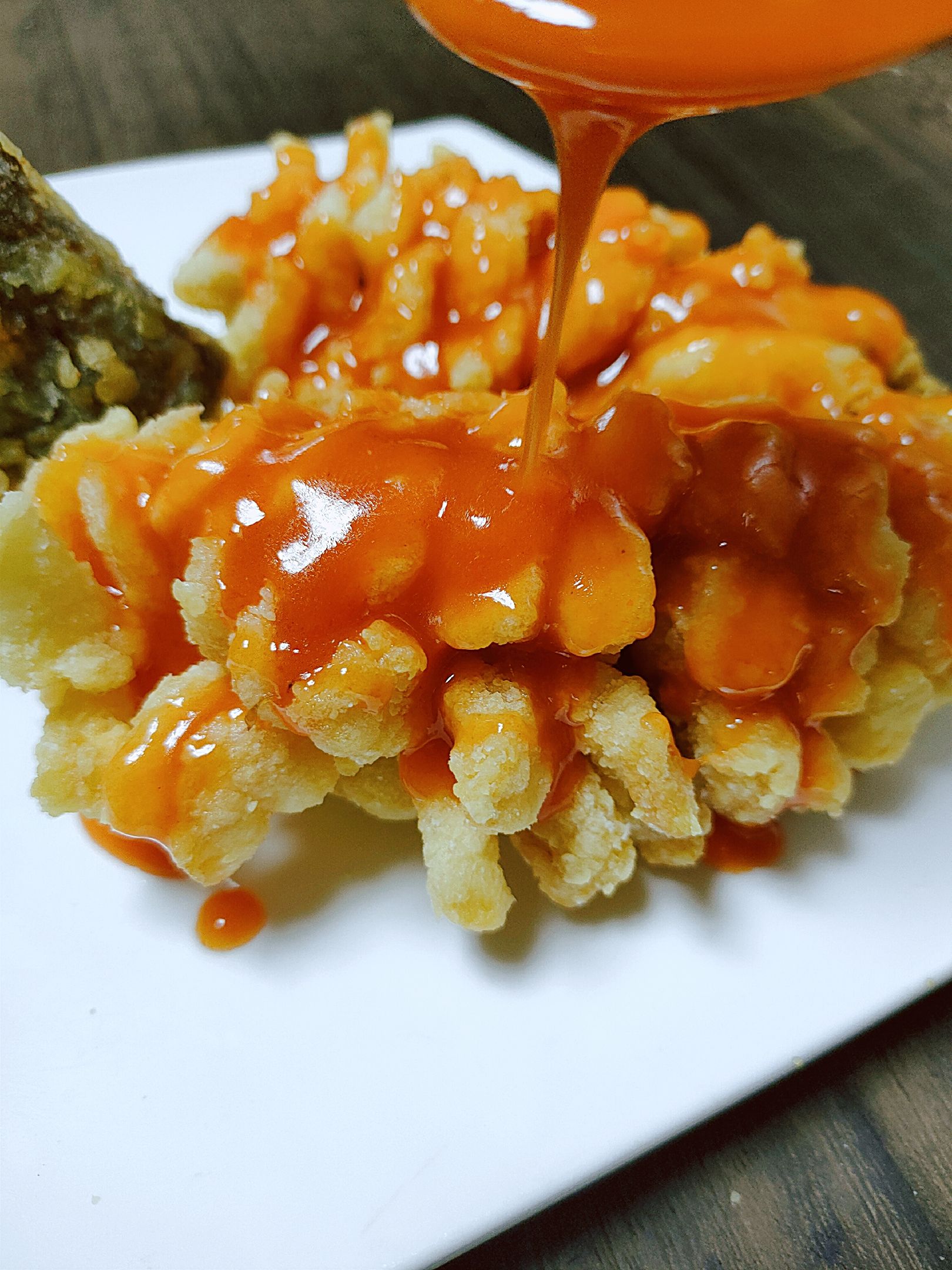 松鼠鱖魚的做法-酸甜味炸菜譜