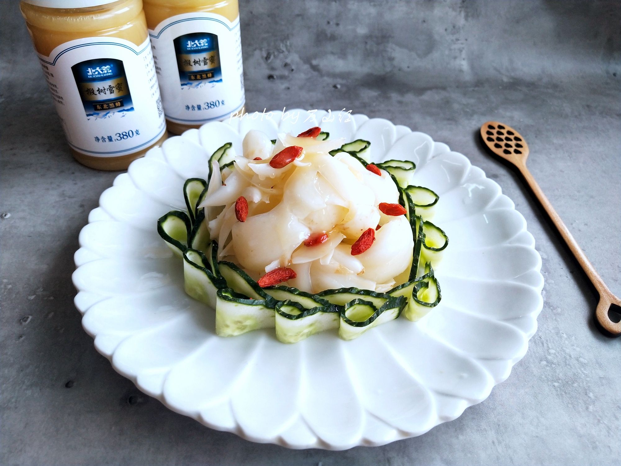 蜜汁鮮百合的做法-甜味拌菜譜-易網(wǎng)健康養(yǎng)生網(wǎng) 蜜汁鮮百合的做法-甜味拌菜譜