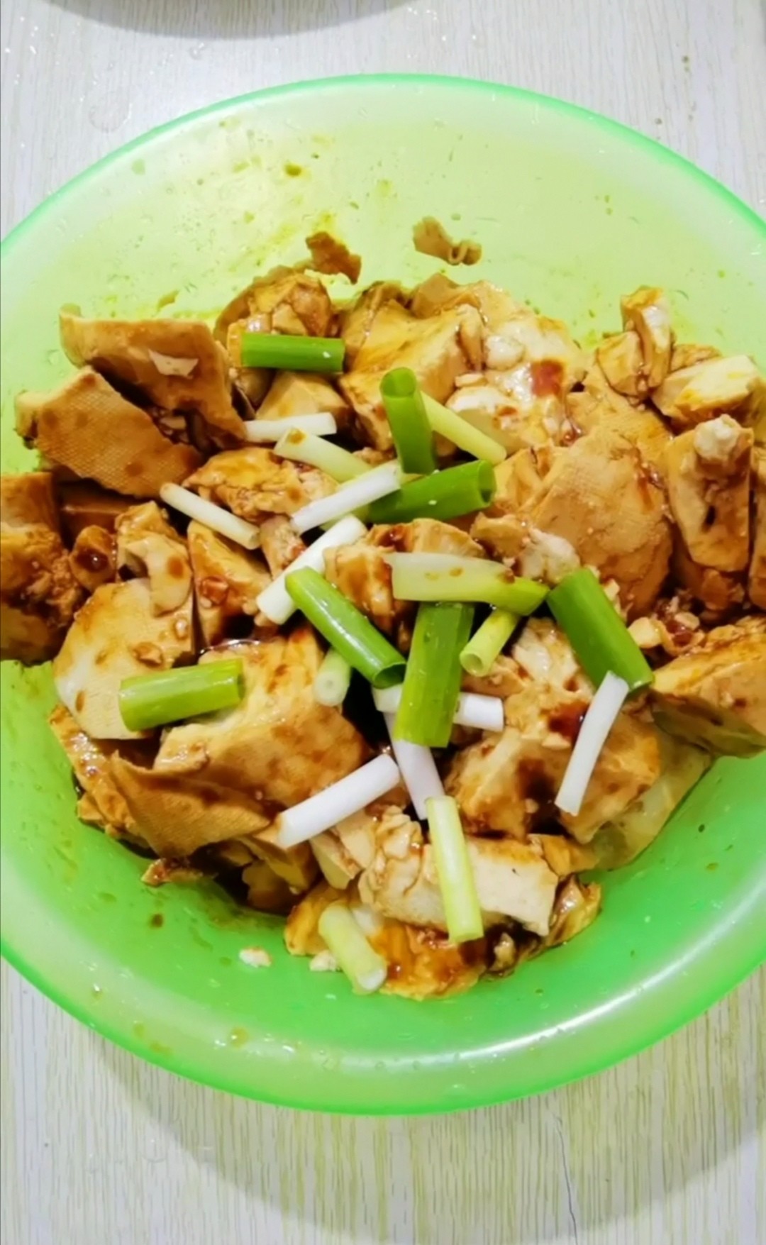 涼拌豆腐的做法-咸鮮味拌菜譜-易網健康養生網 涼拌豆腐的做法-咸鮮味拌菜譜