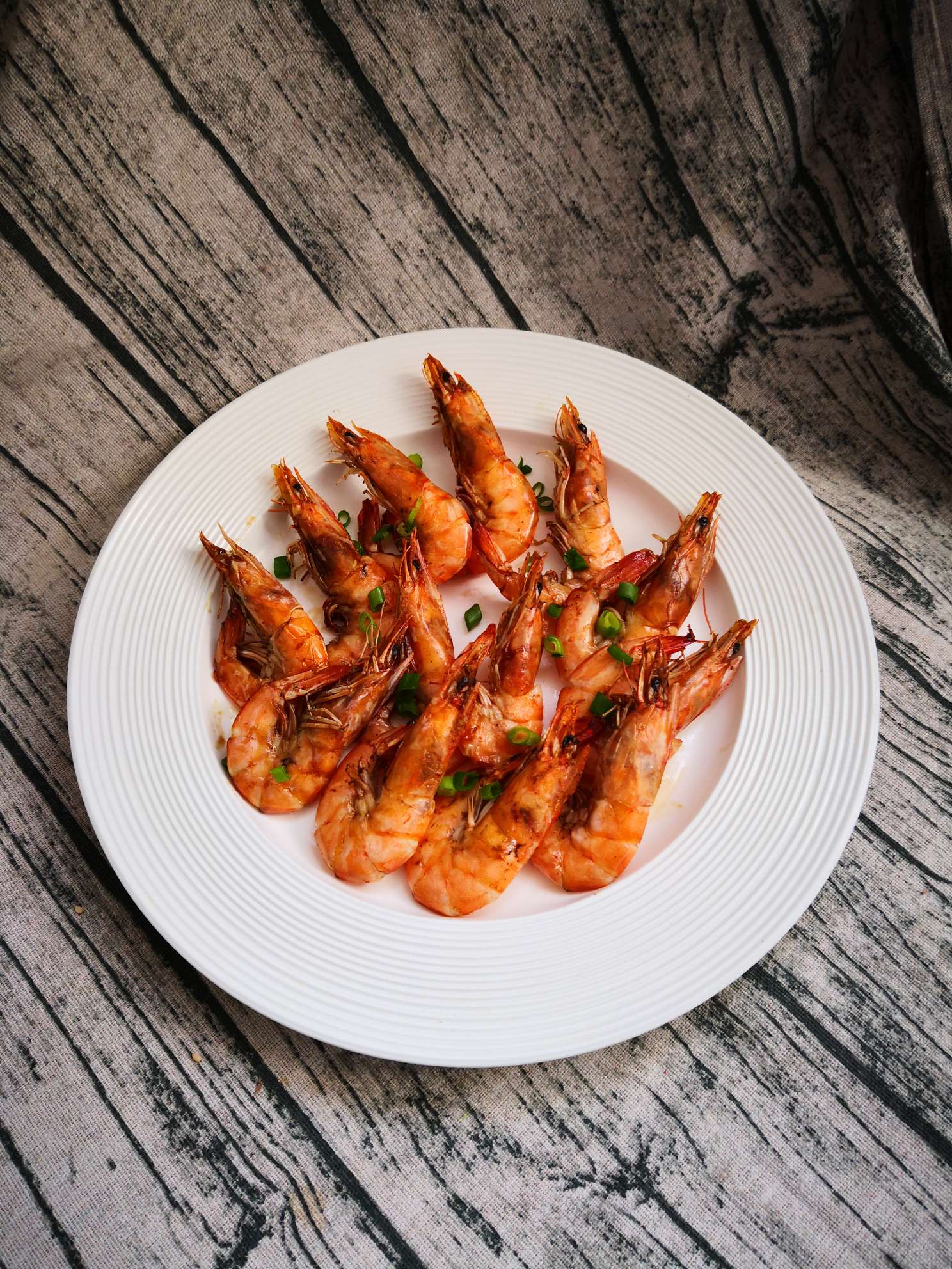 烤大蝦的做法-糊辣味烤菜譜-易網健康養生網 烤大蝦的做法-糊辣味烤菜譜