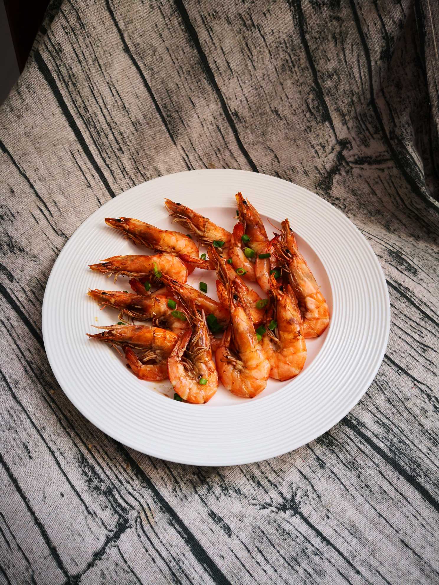 烤大蝦的做法-糊辣味烤菜譜-易網健康養生網 烤大蝦的做法-糊辣味烤菜譜