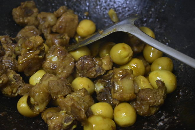 排骨混蛋的做法-家常味煮菜譜-易網健康養生網 排骨混蛋的做法-家常味煮菜譜