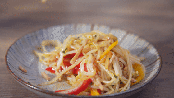 錦繡拌銀芽【孔老師教做菜】的做法-家常味拌菜譜-易網(wǎng)健康養(yǎng)生網(wǎng) 錦繡拌銀芽【孔老師教做菜】的做法-家常味拌菜譜