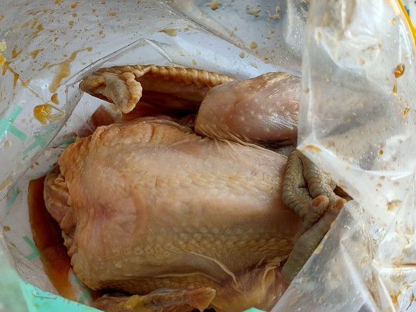 檸檬烤雞的做法-家常味烤菜譜-易網健康養生網 檸檬烤雞的做法-家常味烤菜譜