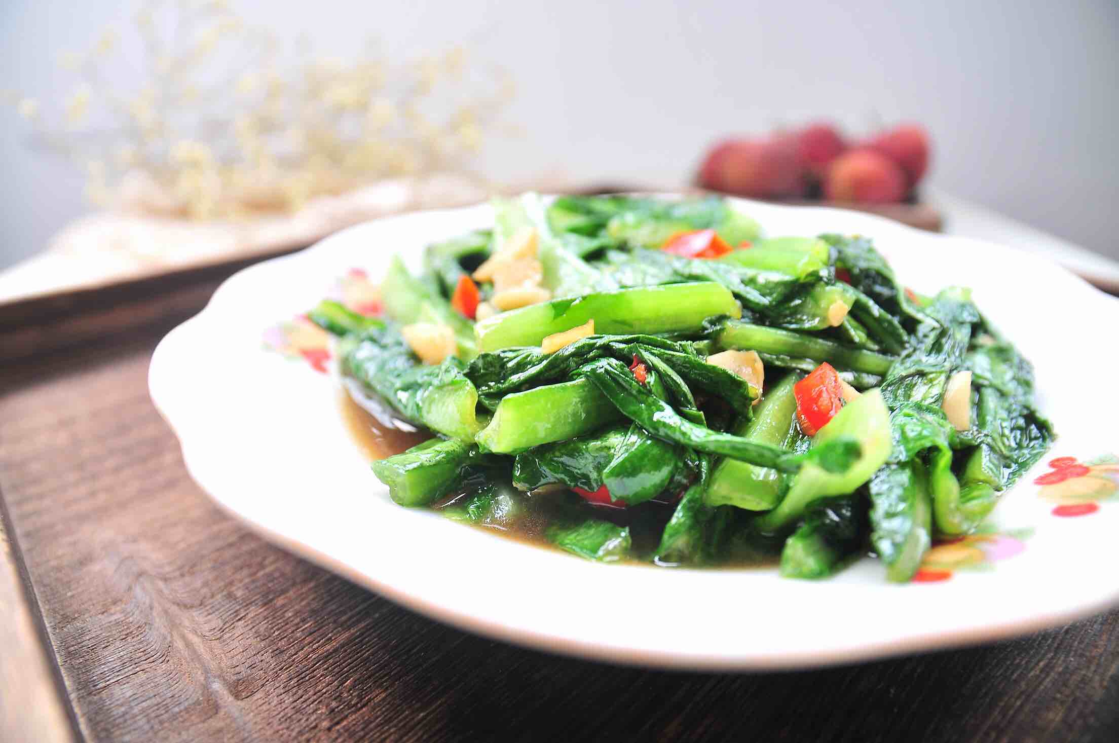 清炒油麥菜的做法-家常味炒菜譜