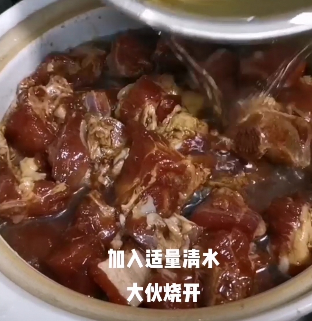 西紅柿排骨的做法-家常味燜菜譜