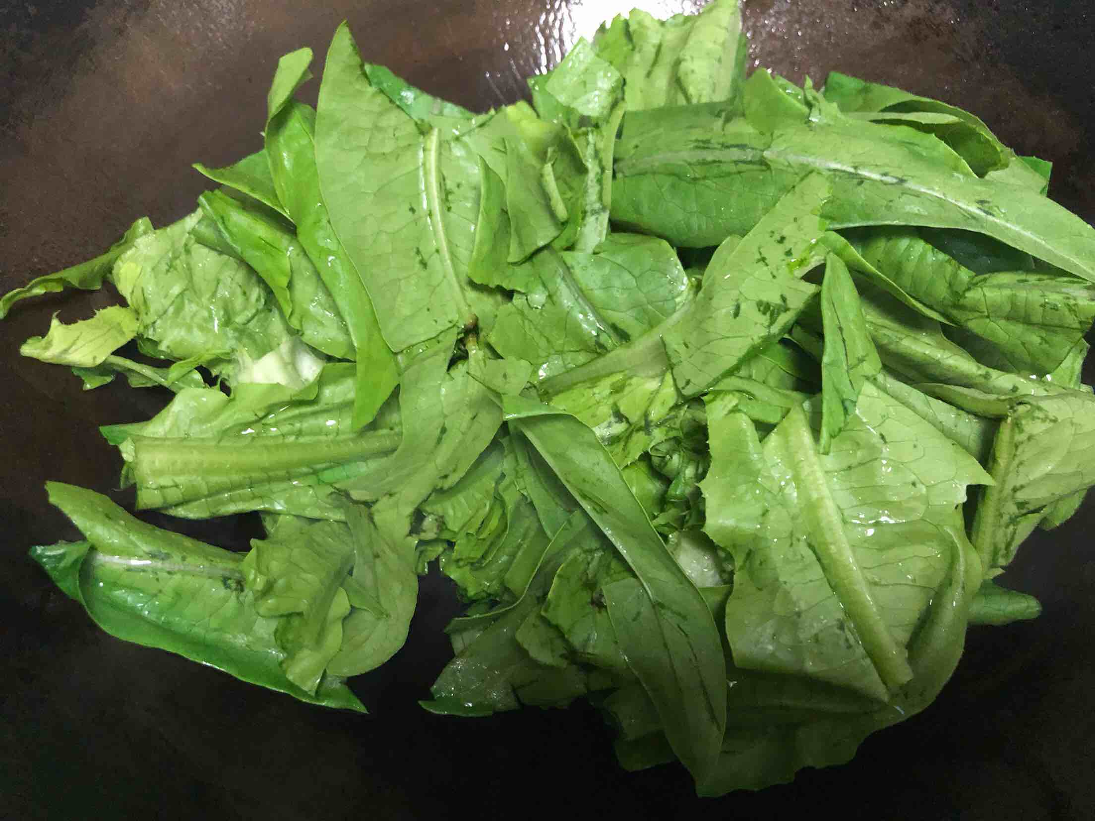 清炒油麥菜的做法-家常味炒菜譜