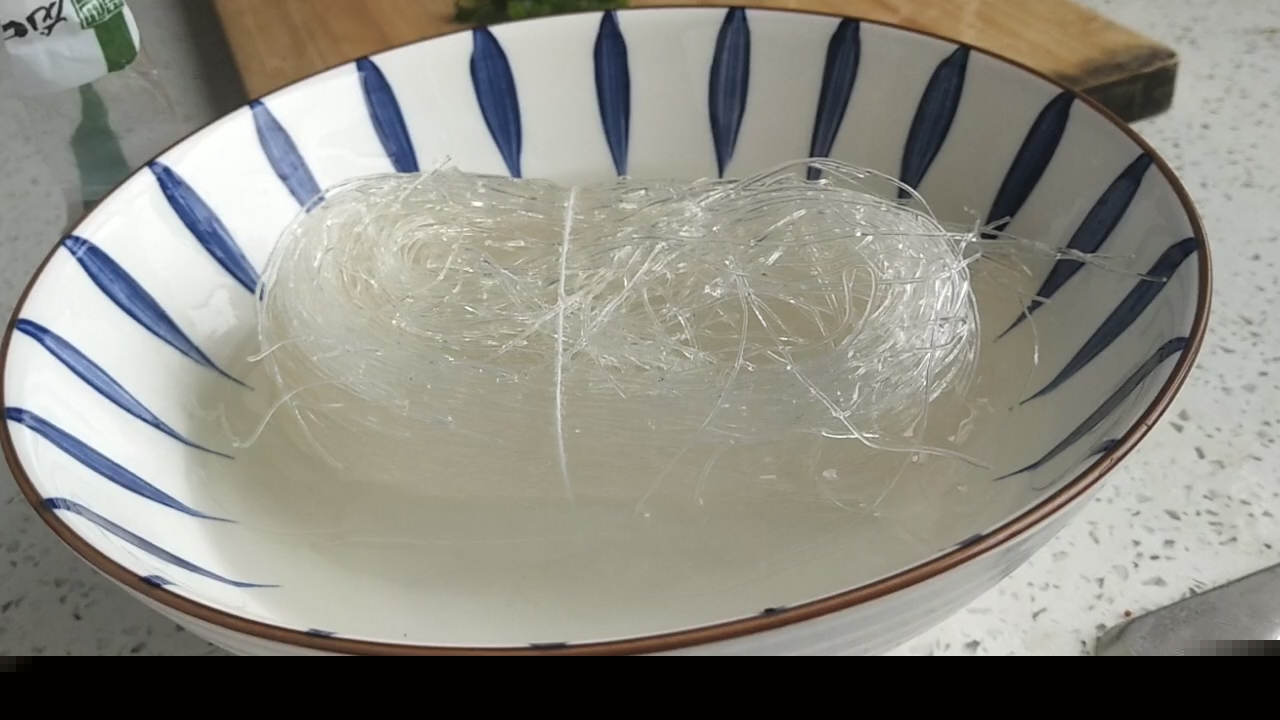 蒜蓉粉絲扇貝的做法-家常味炒菜譜