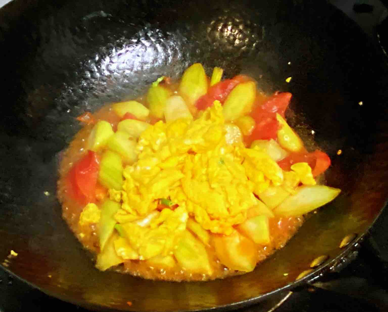 【孕婦食譜】番茄絲瓜炒雞蛋，酸酸甜甜，營養全面～的做法-咸鮮味炒菜譜