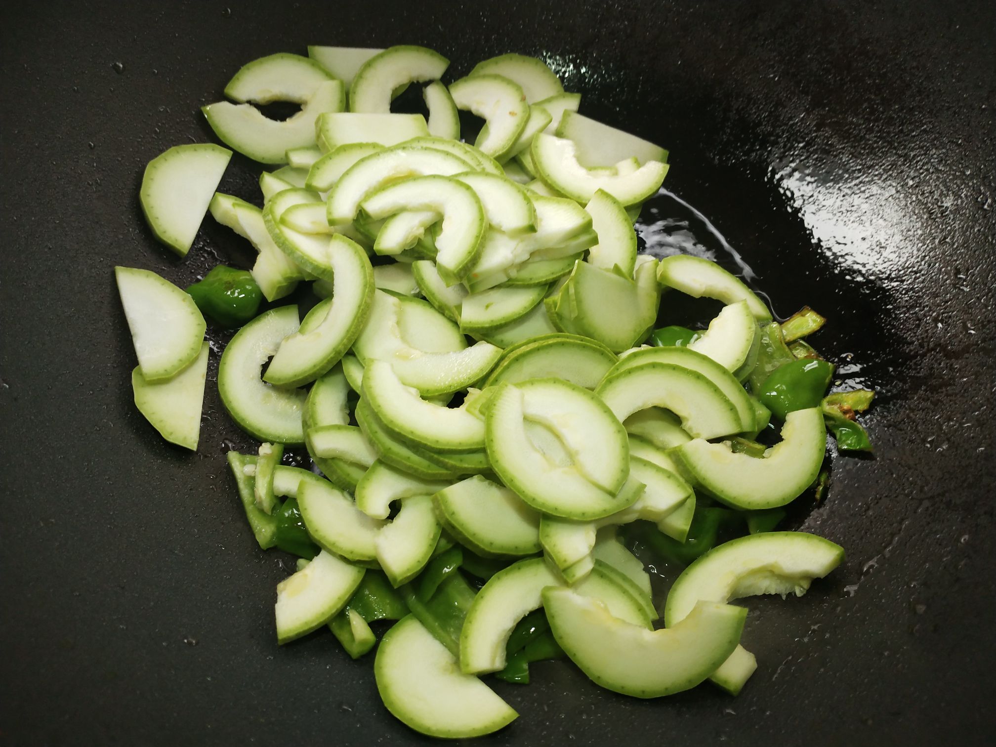 清炒筍瓜的做法-家常味炒菜譜