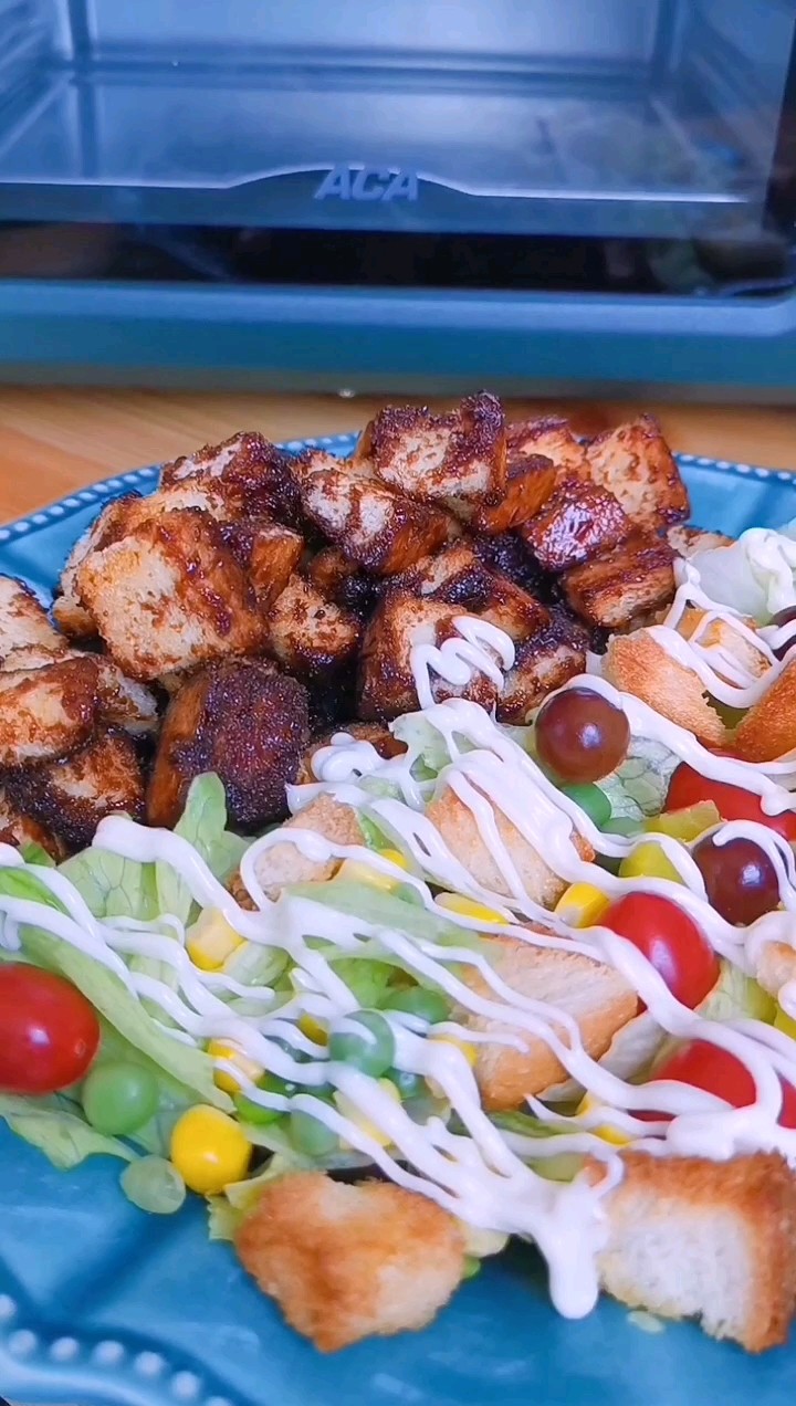 巧克力炸吐司&炸吐司沙拉的做法-甜味炸菜譜