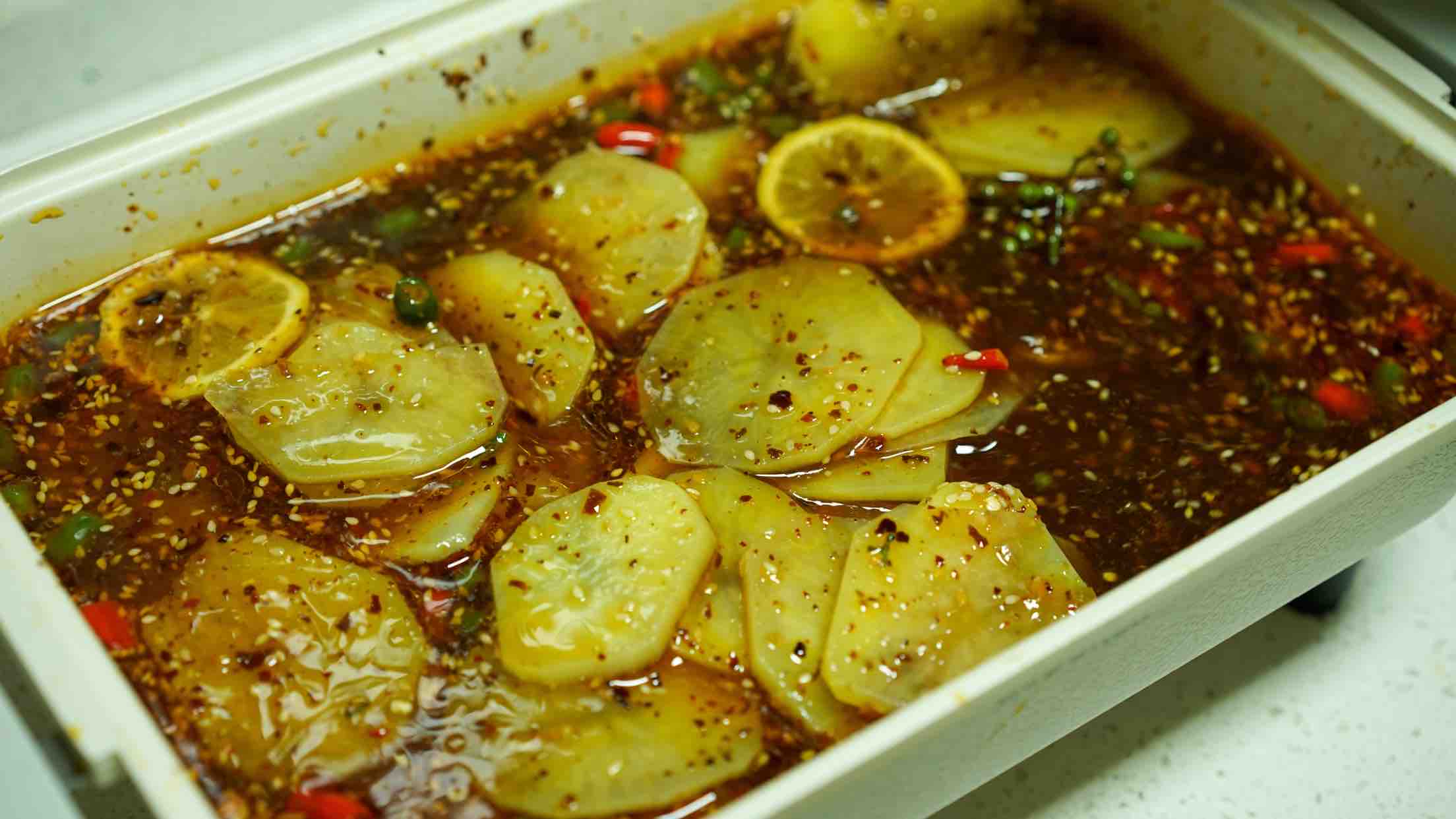 簡單兩步，教你做超嫩的撈汁小海鮮的做法-香辣味煮菜譜