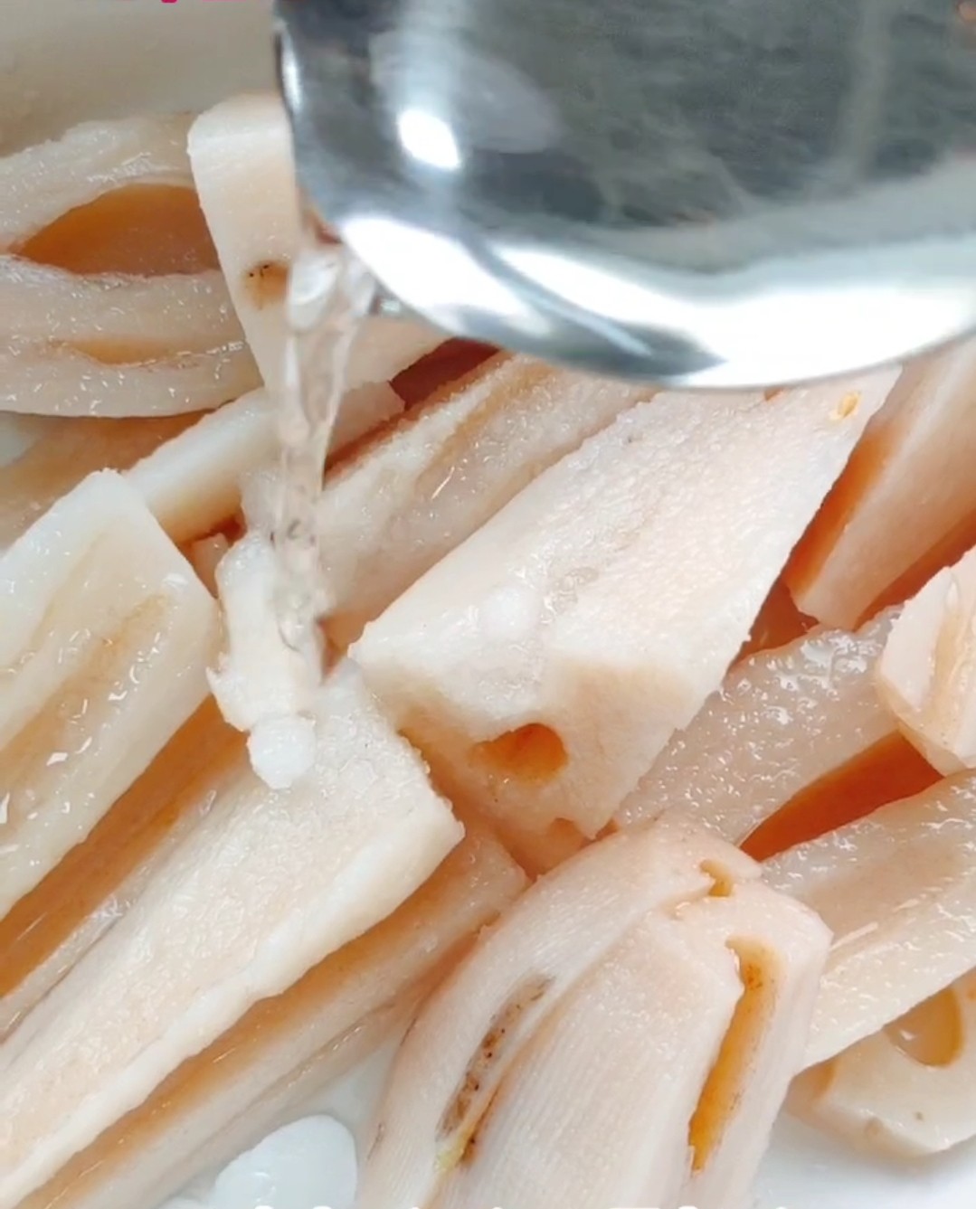 涼拌脆藕的做法-酸甜味拌菜譜