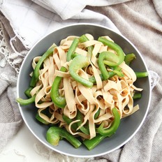 夏日清爽涼拌菜，青椒拌千張，爽口不膩的做法-咸鮮味拌菜譜