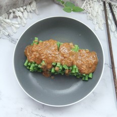 不一樣的家常菜，花生醬蘸汁豆角的做法-咸鮮味拌菜譜