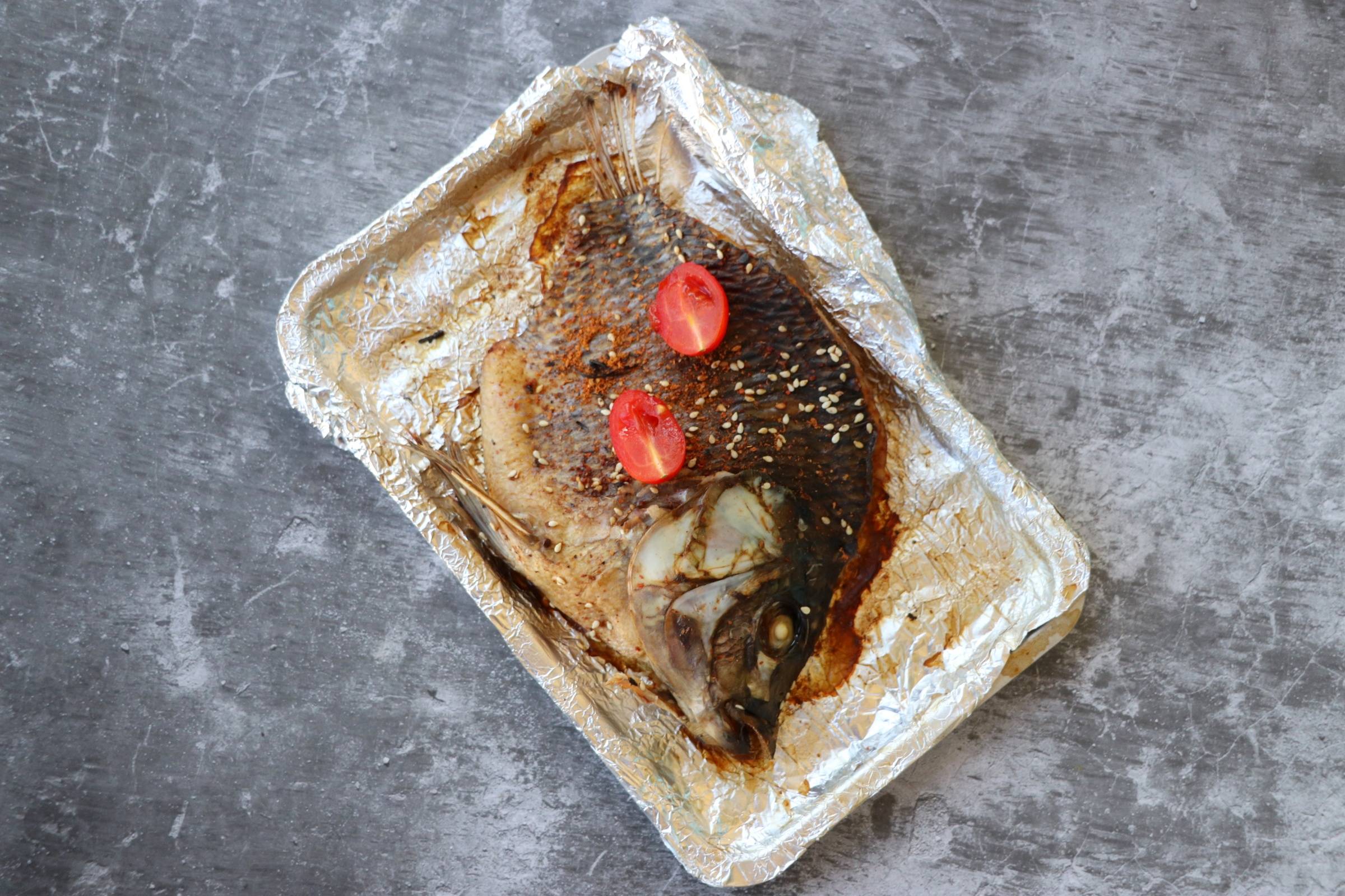 香烤羅非魚的做法-香辣味烤菜譜