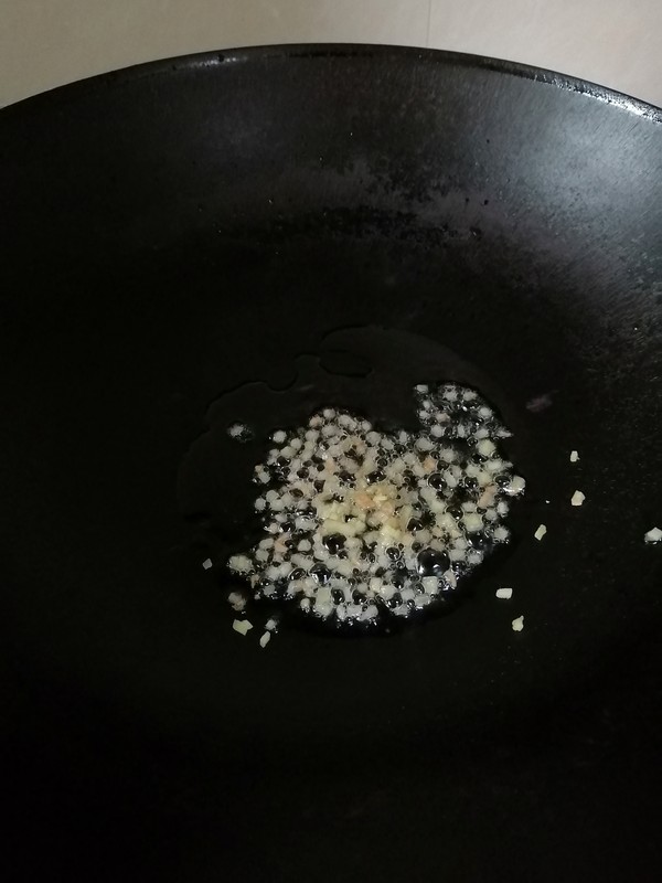 簡簡單單并也不失美味~~醬香潺菜的做法-家常味煮菜譜