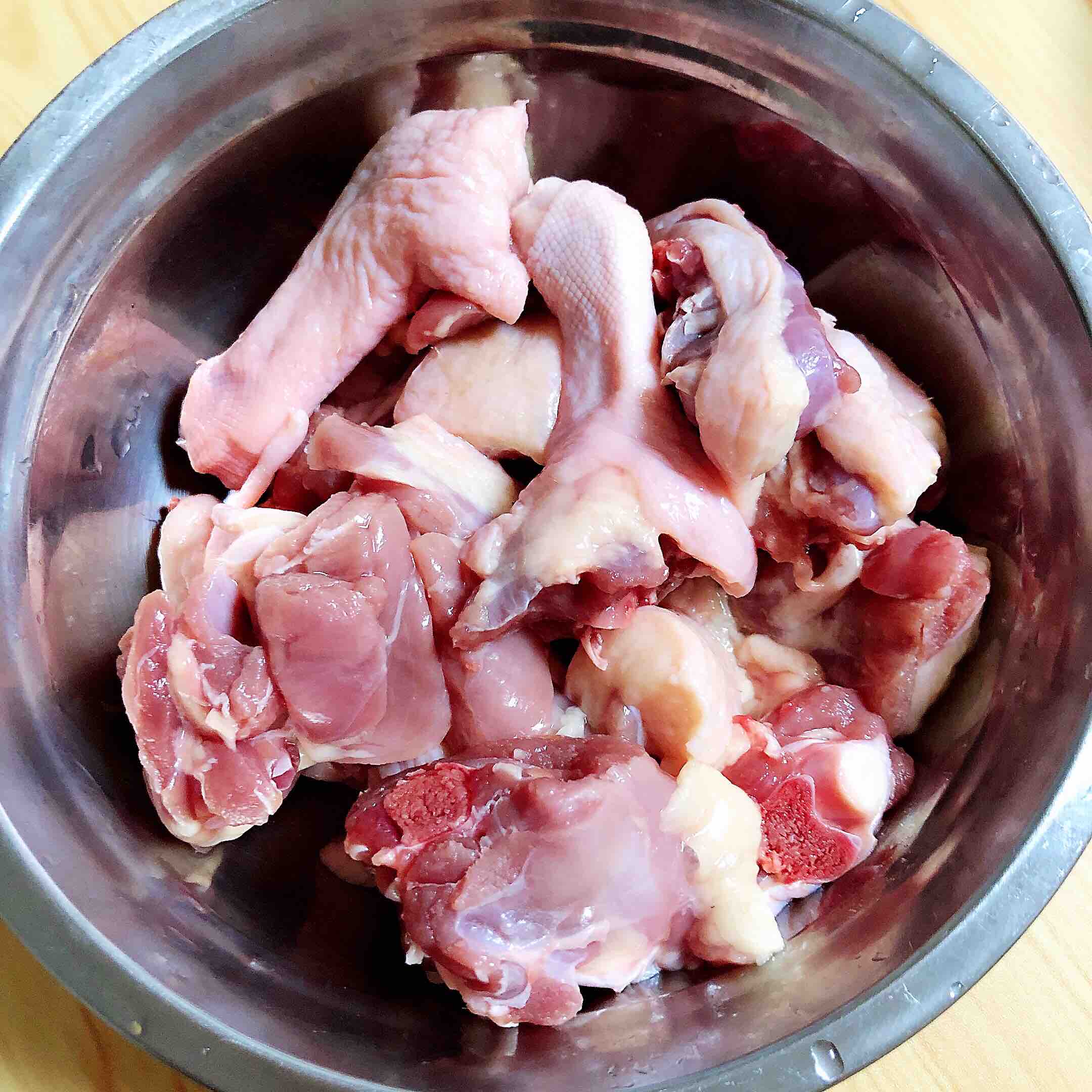 養(yǎng)生姜母鴨（祛暑濕肺燥、氣血雙補(bǔ)）的做法-咸鮮味燉菜譜