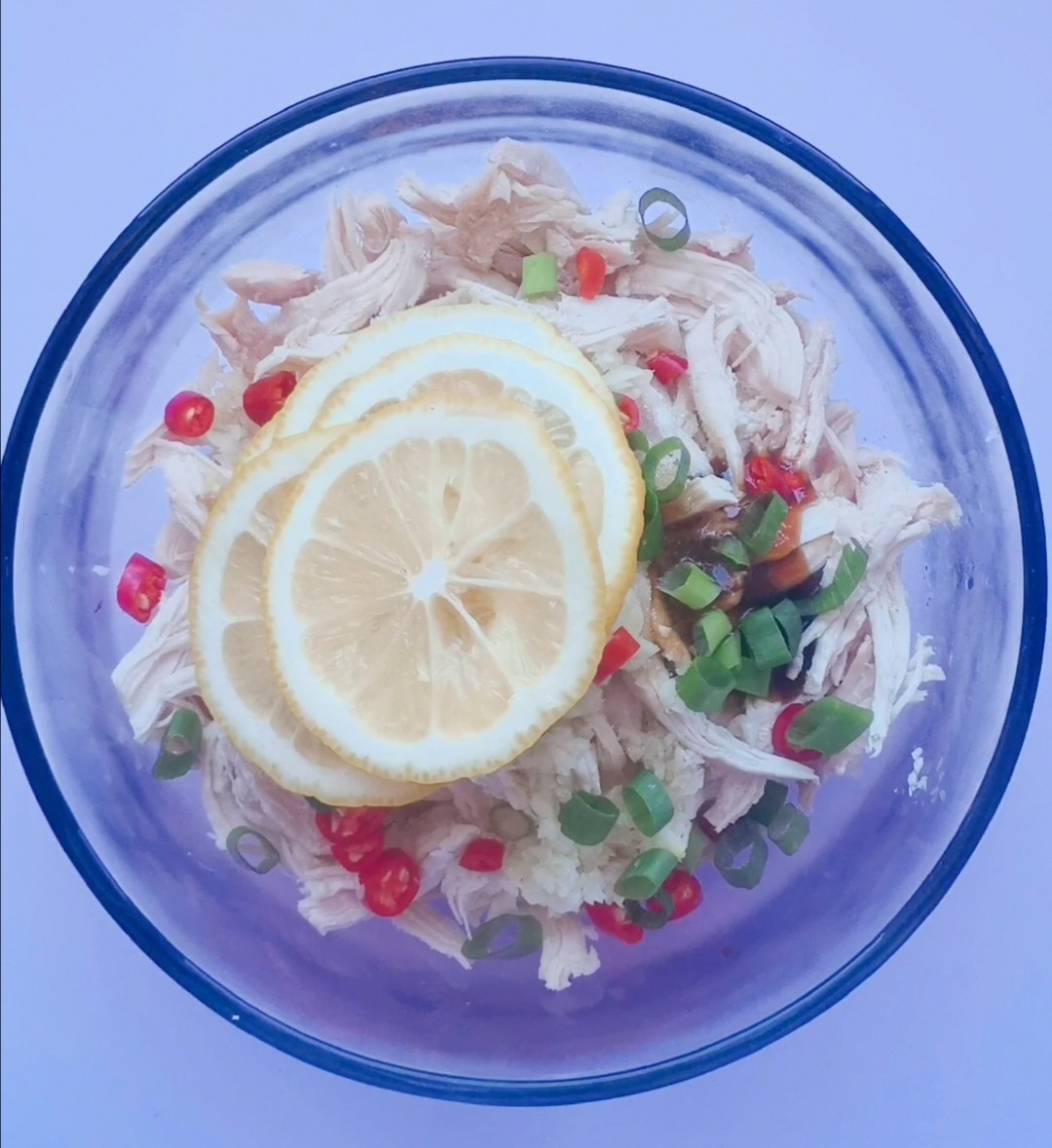 檸檬香辣雞絲的做法-香辣味拌菜譜