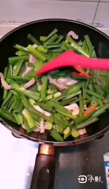 大蒜炒豬肚的做法-家常味炒菜譜