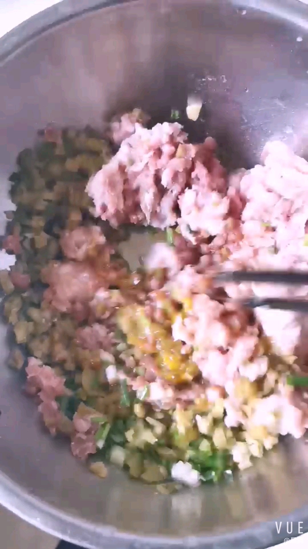 青椒塞肉的做法-家常味煮菜譜