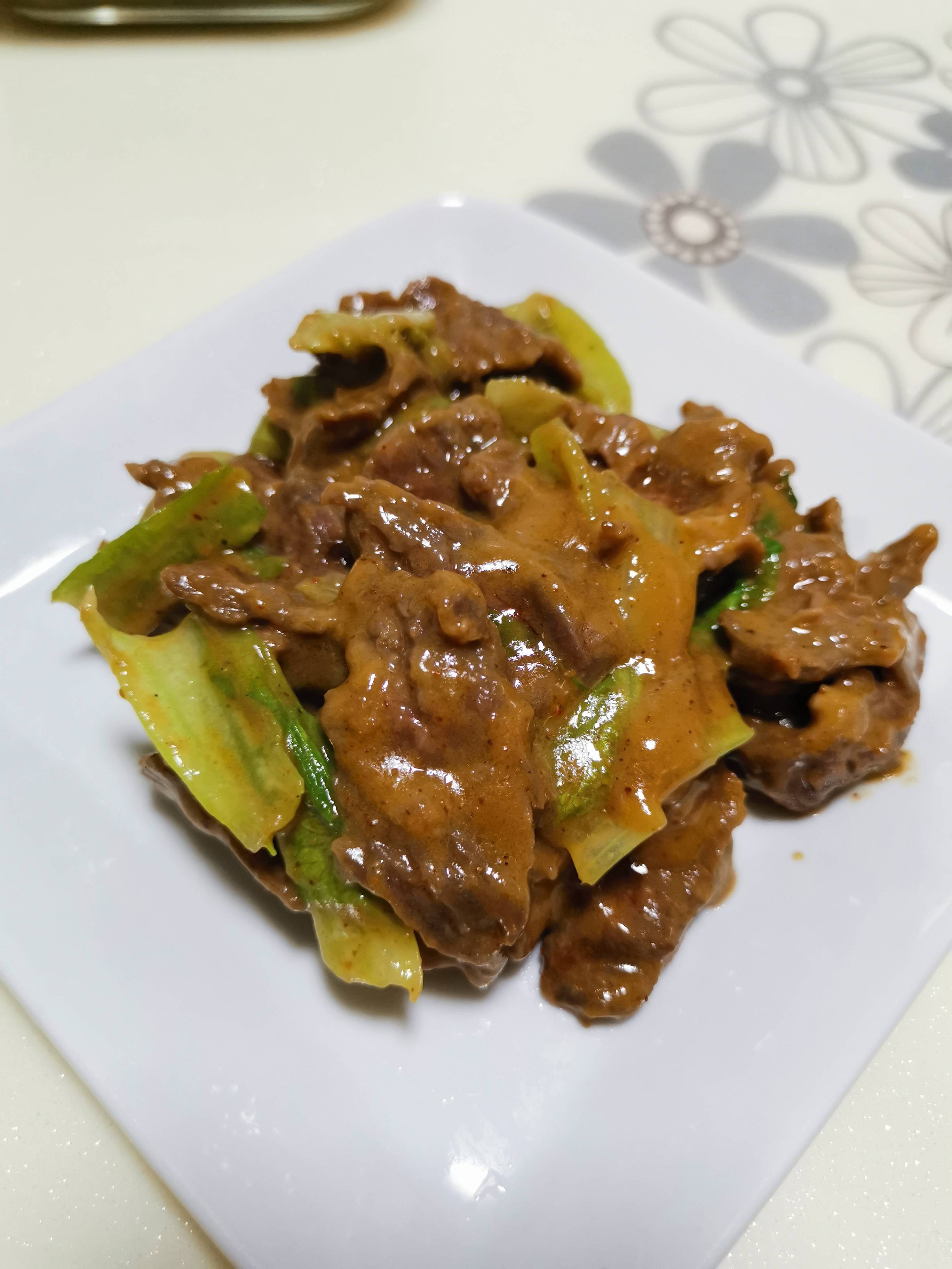 沙茶牛肉的做法-家常味炒菜譜