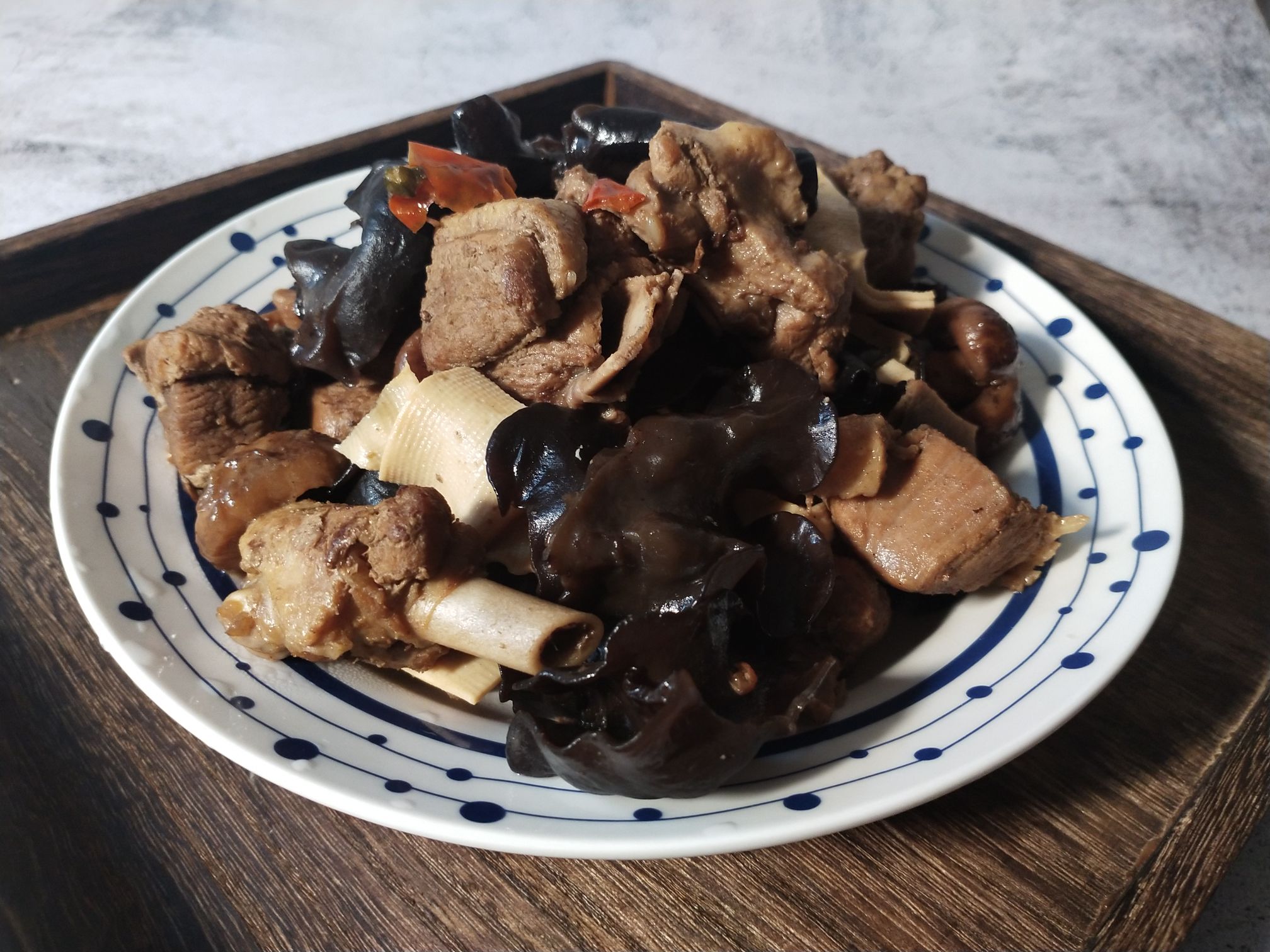 啤酒鴨的做法-家常味燒菜譜