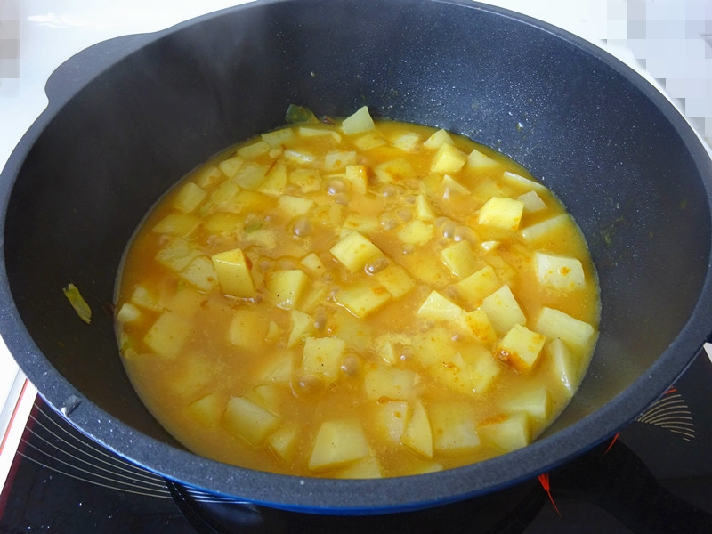 咖喱土豆的做法-咖喱味炒菜譜