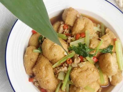紅燒豆腐泡的做法-家常味燒菜譜