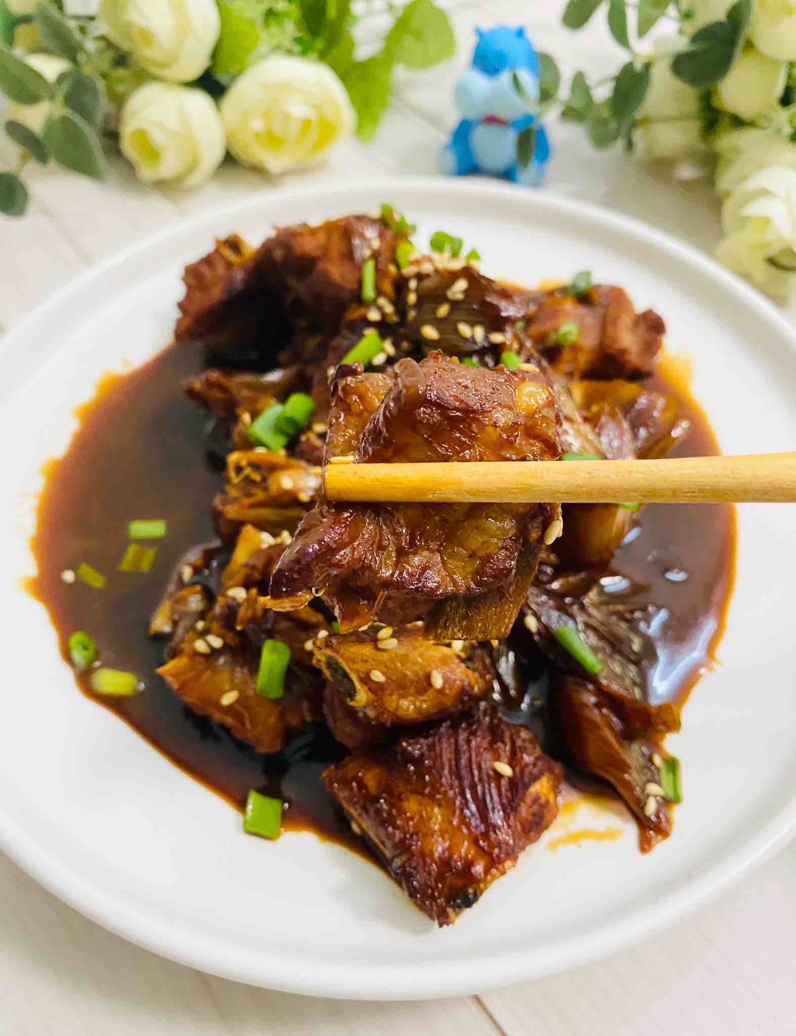 醬燜排骨，貼秋膘的做法-家常味煮菜譜