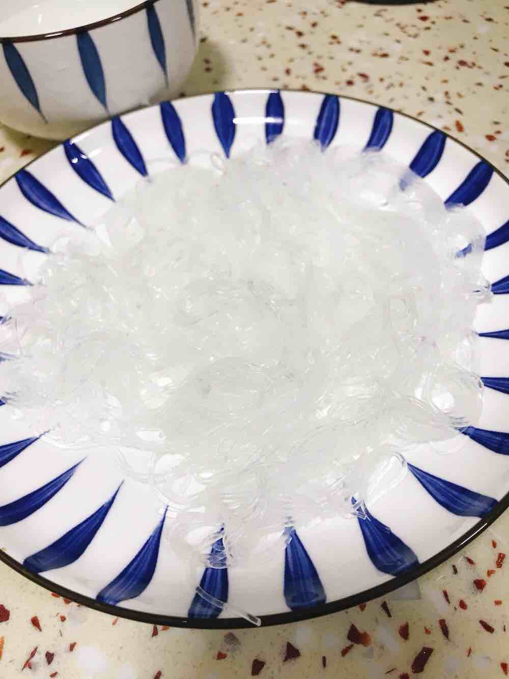 快手又下飯的粉絲蒸大蝦～的做法-咸鮮味蒸菜譜