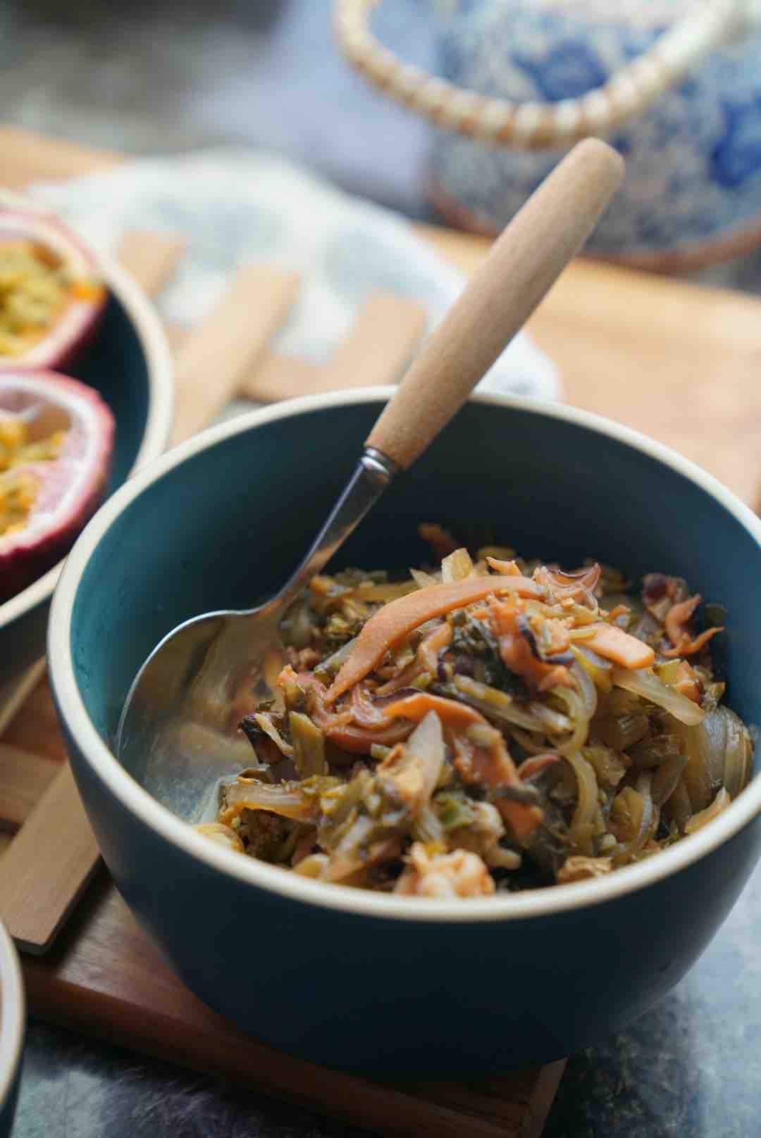 三鮮湯年糕的做法-咸鮮味燒菜譜