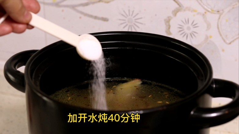 清湯玉米燉排骨的做法-家常味燉菜譜