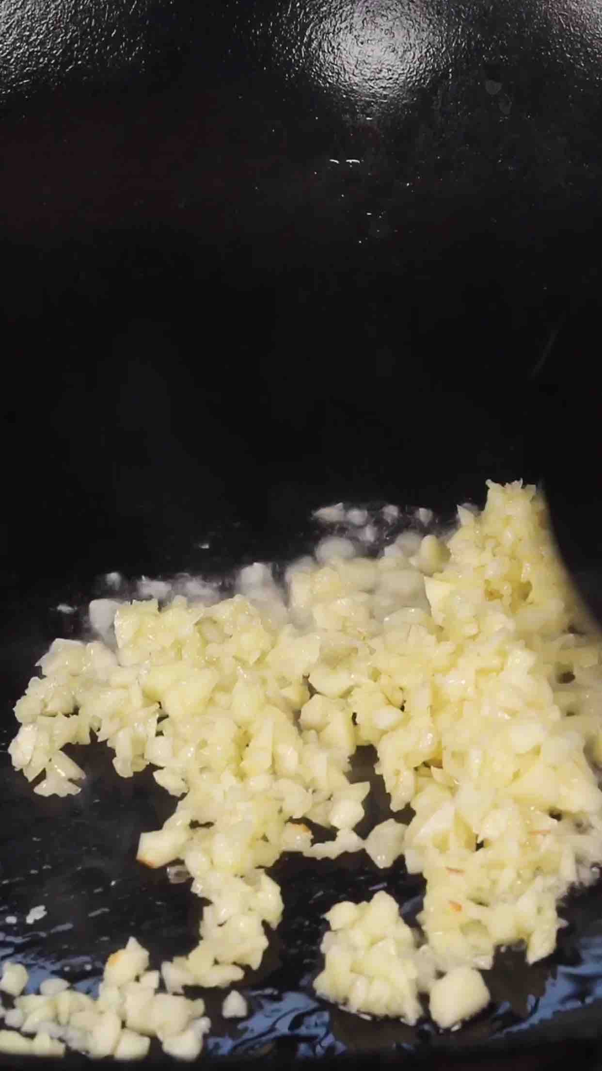 蒜蓉秋葵的做法-蒜香味拌菜譜