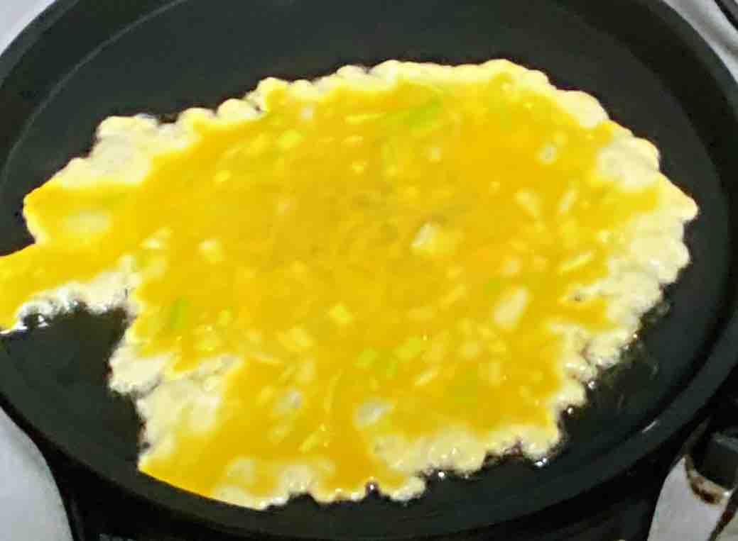 【孕婦食譜】火腿芝士蛋卷，色澤金黃，營(yíng)養(yǎng)豐富～的做法-蔥香味煎菜譜