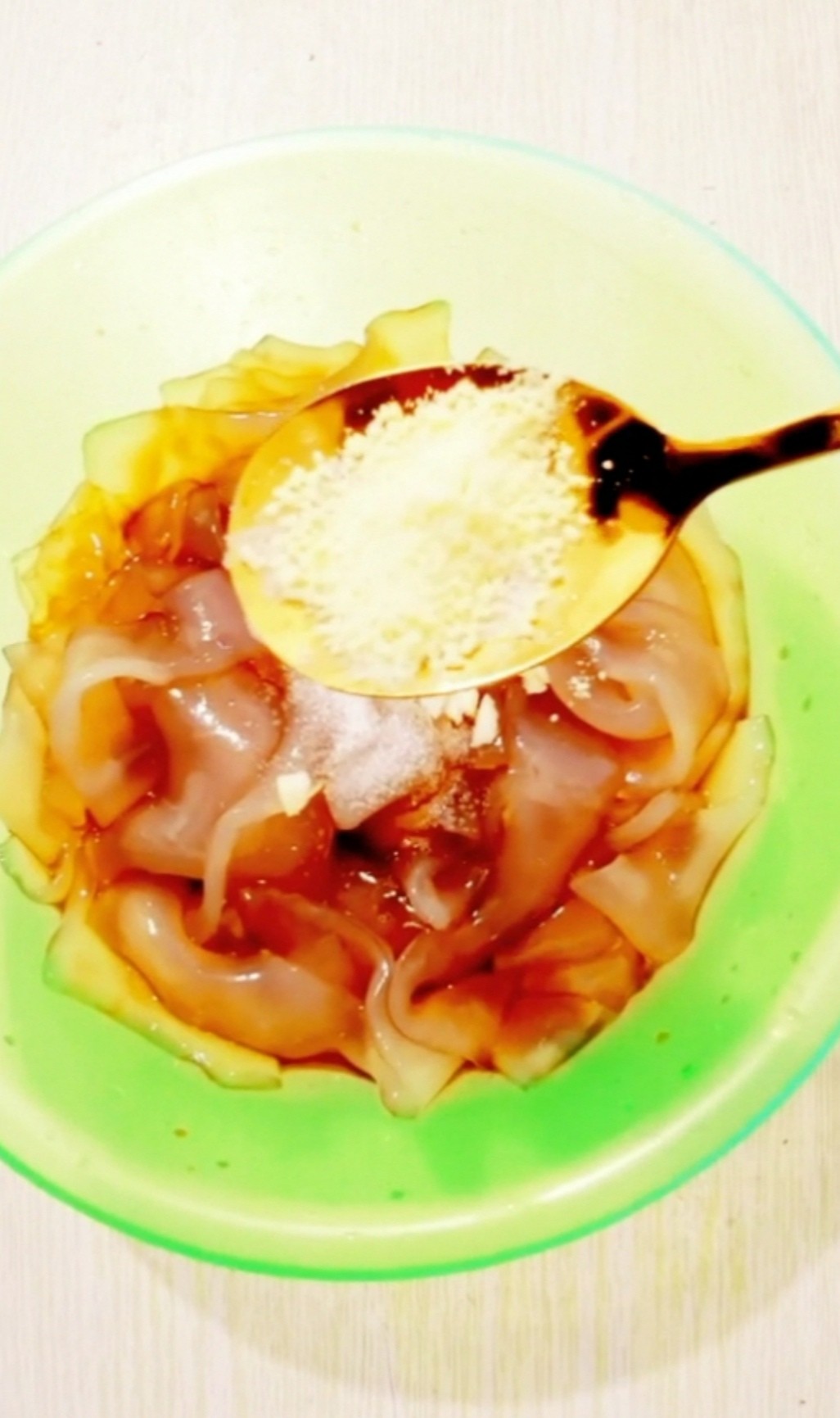 黃瓜絲拌拉皮的做法-酸甜味拌菜譜