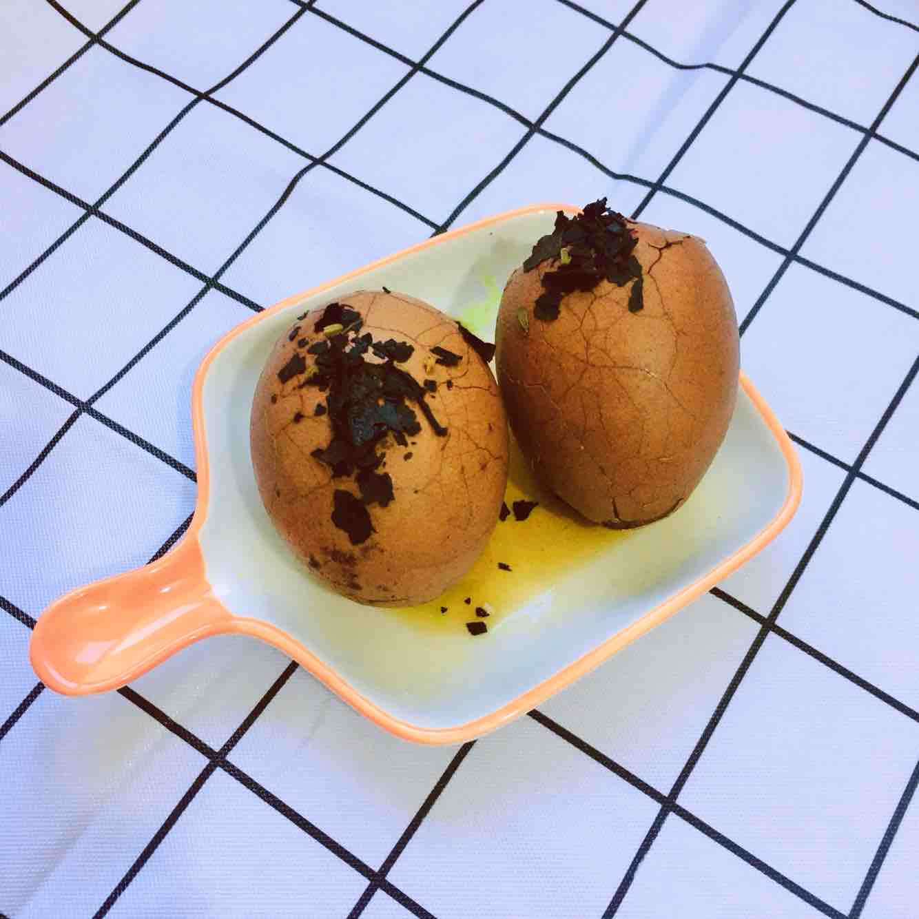 方便快捷又營養美味的茶葉蛋的做法-咸鮮味煮菜譜