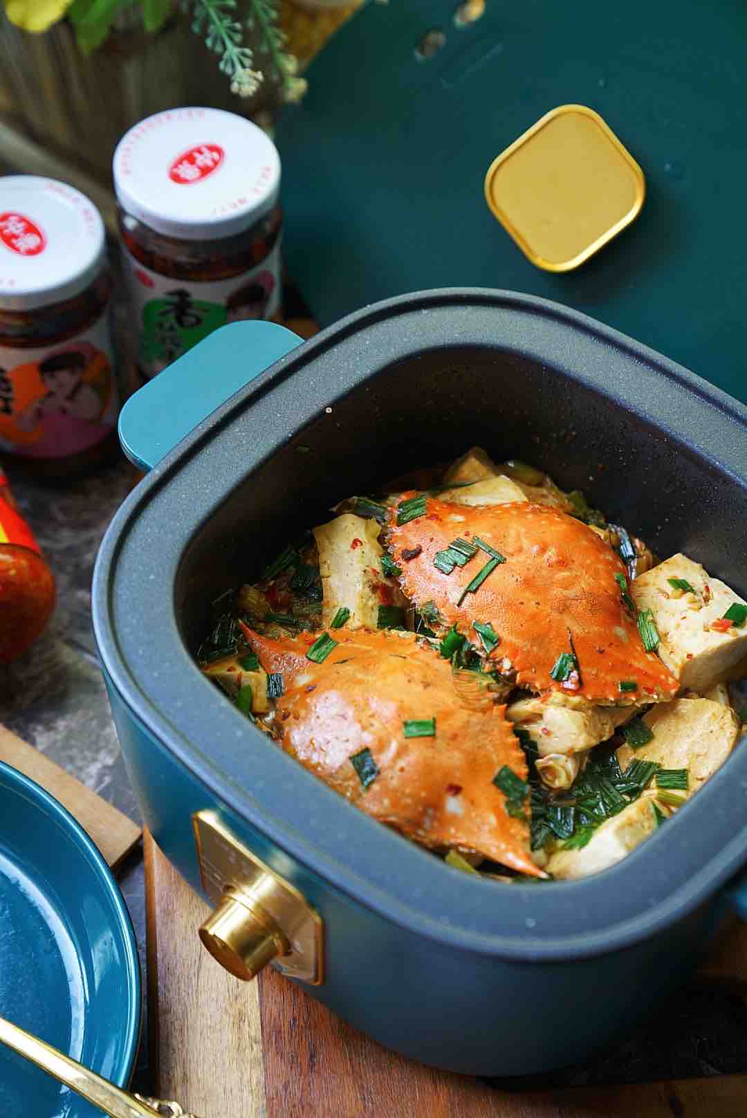 蟹燜豆腐的做法-咸鮮味燜菜譜