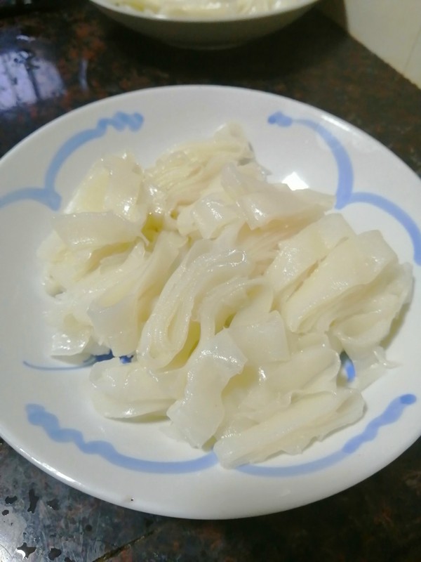 簡簡單單也不失美味~~簡易版涼皮的做法-家常味蒸菜譜