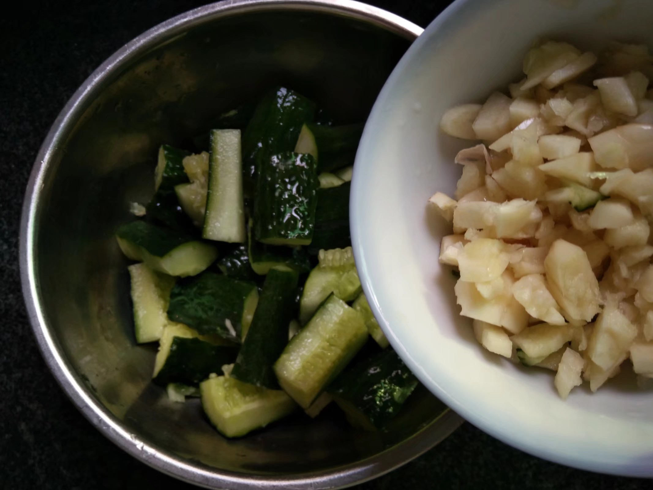 茶油拌黃瓜的做法-酸辣味拌菜譜