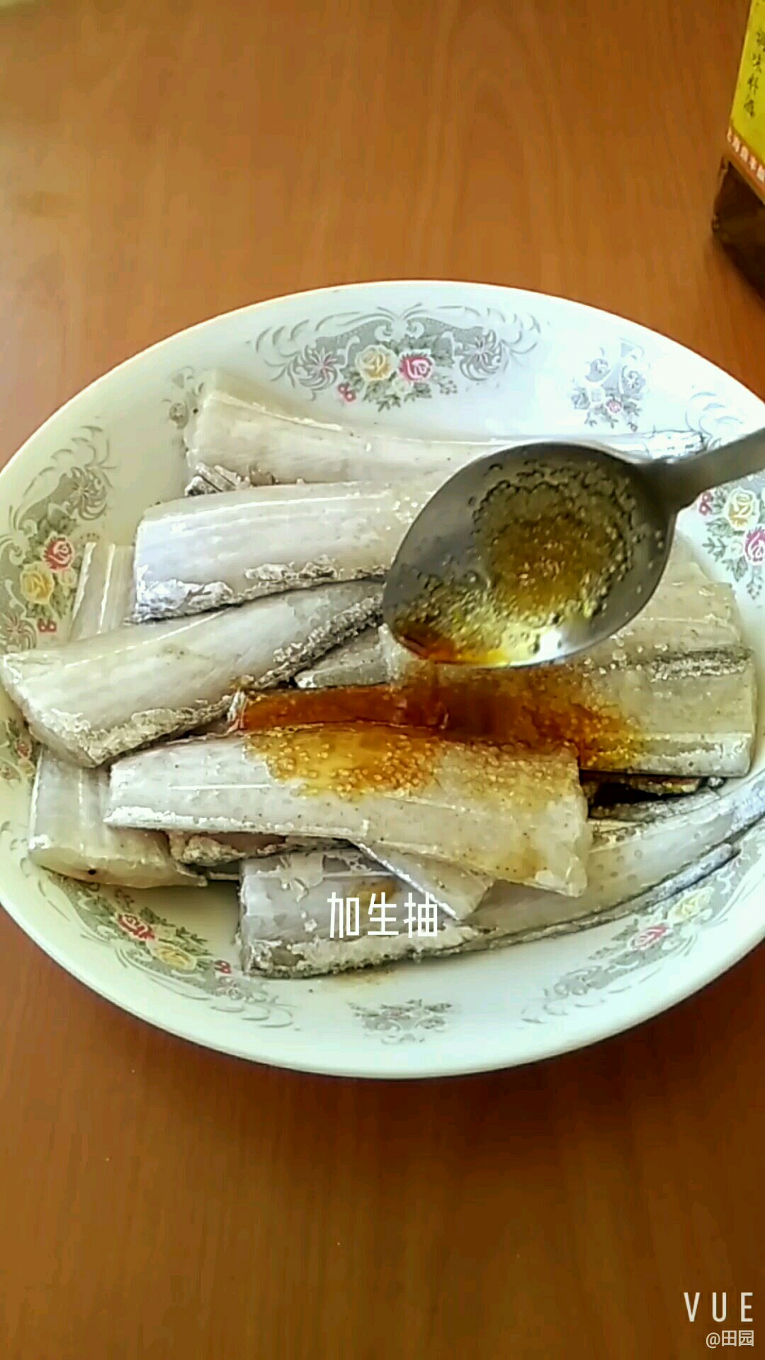 空氣炸鍋炸帶魚的做法-咸鮮味炸菜譜