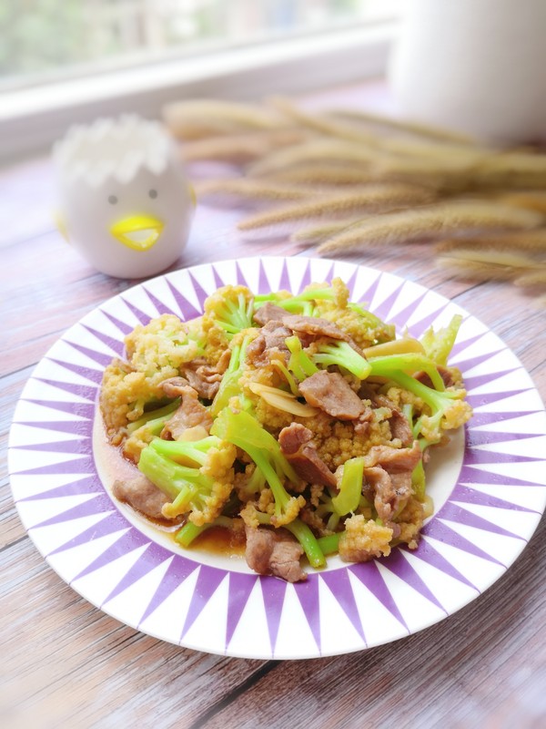 花菜炒肉片的做法-咸鮮味炒菜譜