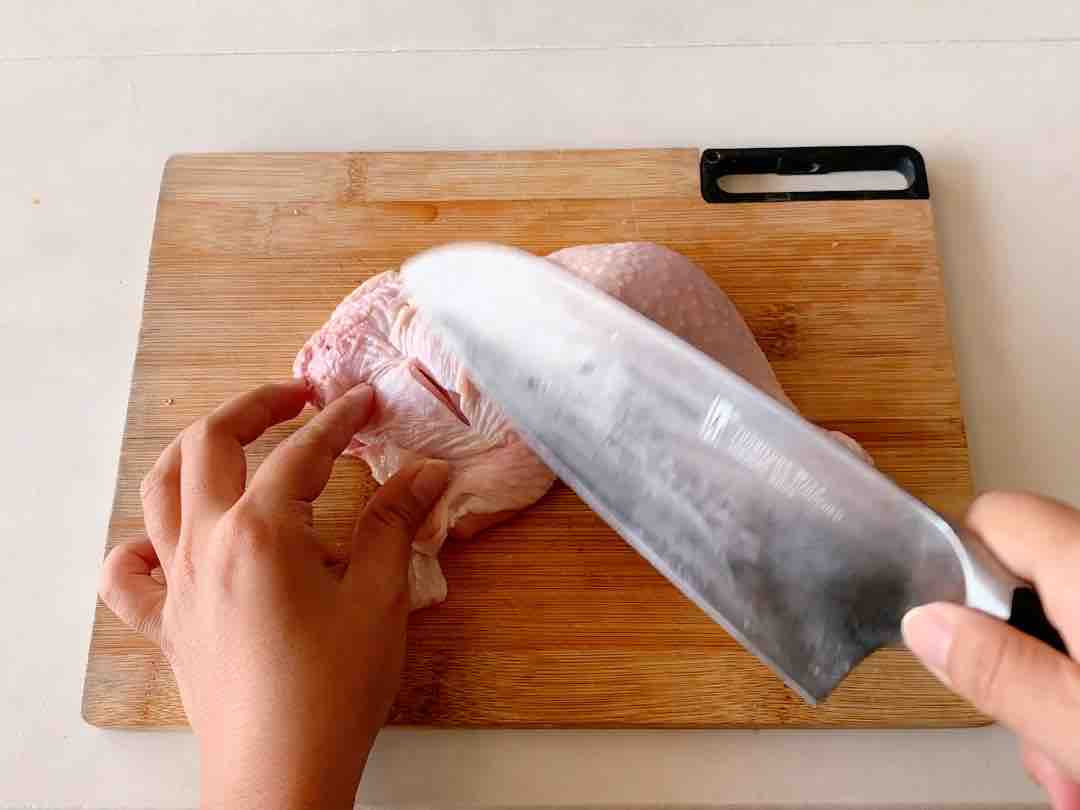 腐乳醬油蒸雞腿的做法-咸鮮味蒸菜譜