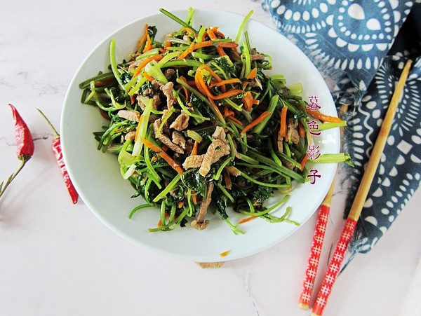 #最美不過中秋味#香菜炒肉絲的做法-家常味炒菜譜