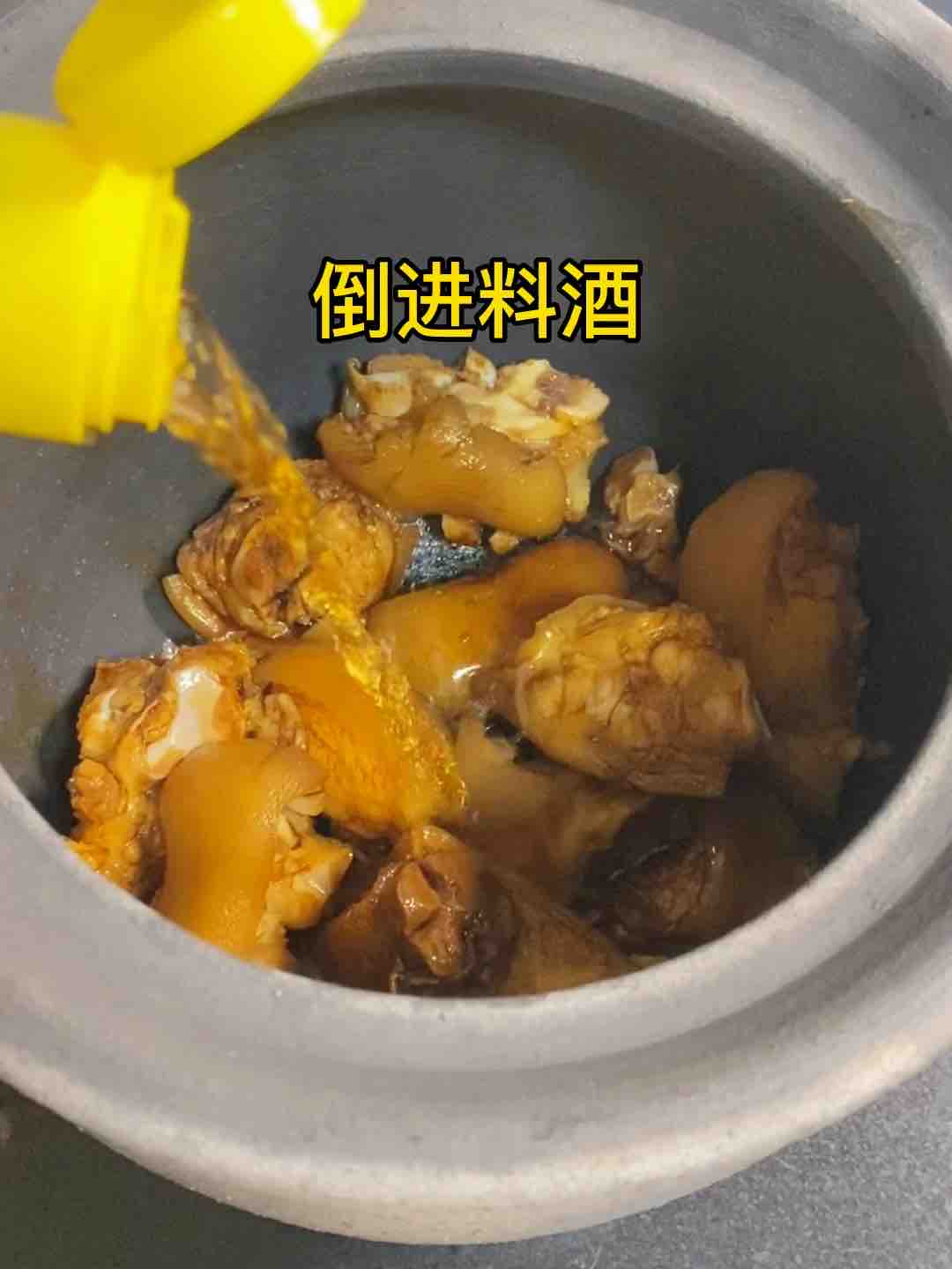 超香醬豬蹄，Q彈會(huì)抖臀?這樣燜，一鍋都不夠的做法-家常味燉菜譜
