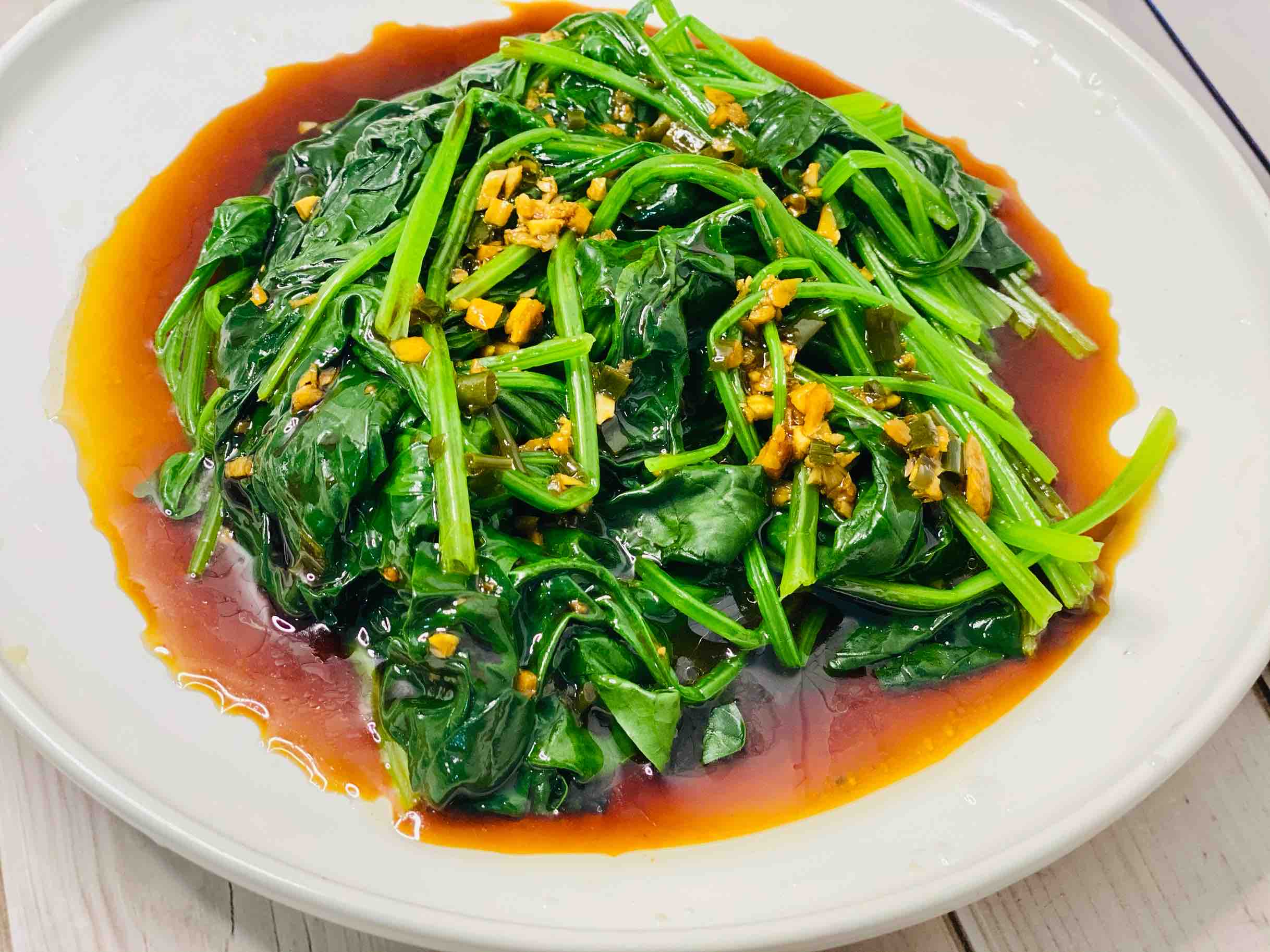 節(jié)后掉秤，吃快手拌菠菜的做法-咸鮮味煮菜譜