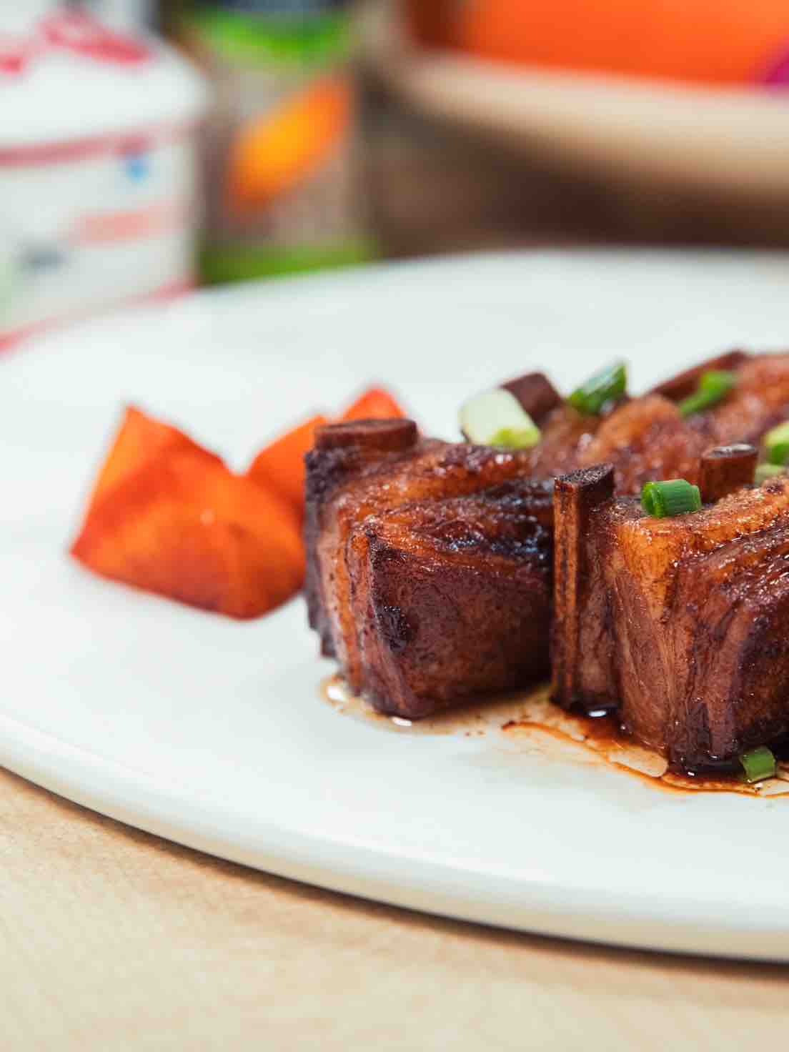 秋風里的滋補紅燒羊肉的做法-家常味炒菜譜