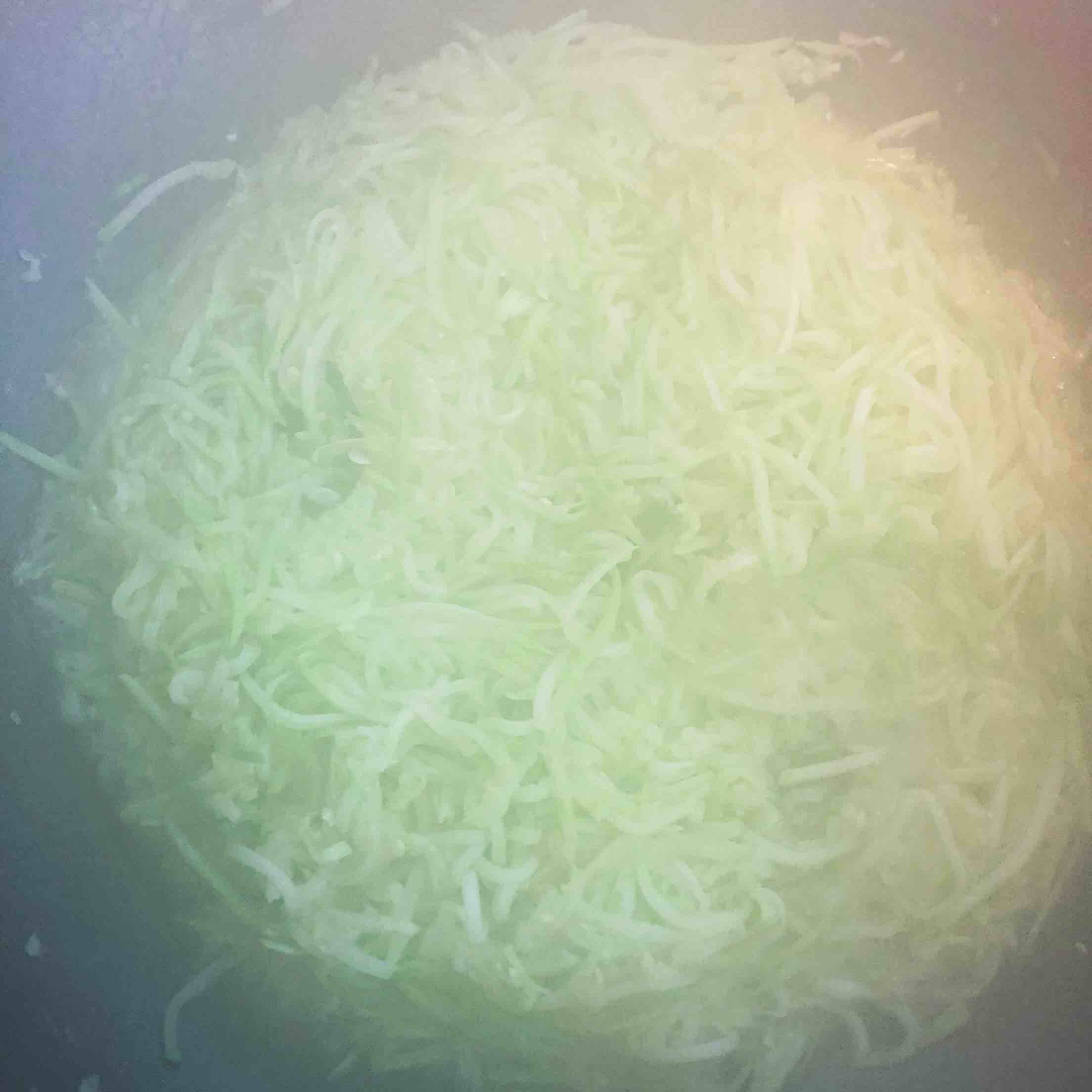 醋炒西葫蘆的做法-酸味炒菜譜