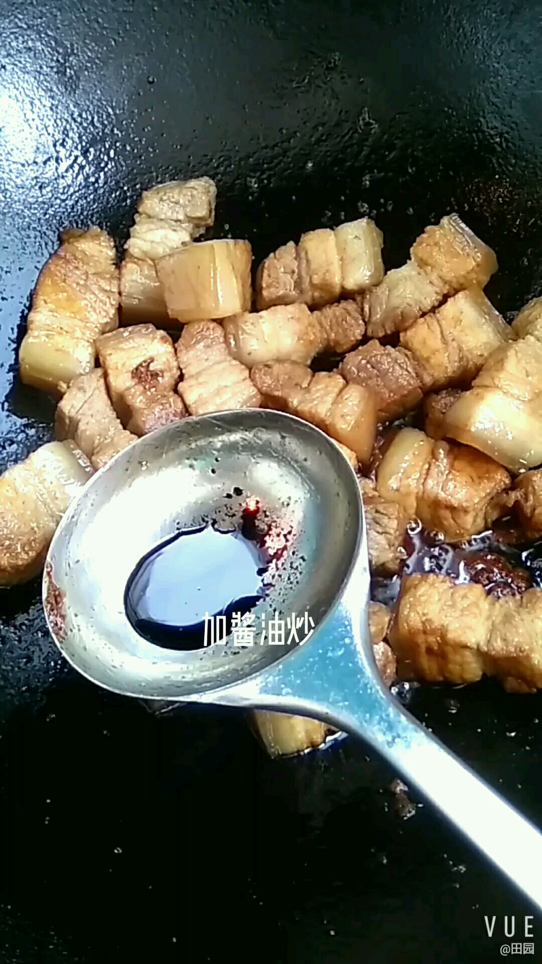 五花肉燒蓮藕的做法-咸鮮味燒菜譜