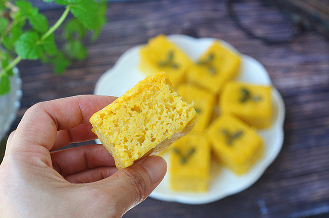 甜玉米蒸糕的做法-甜味蒸菜譜